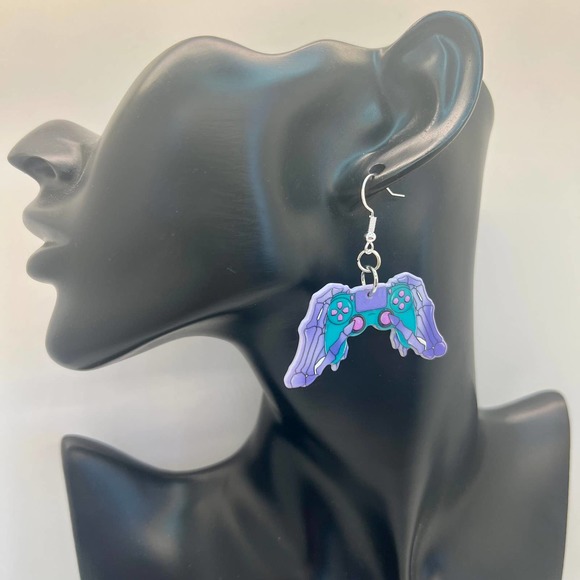 Skeleton Video Game Controller Earrings - Gamer Earrings - Gifts for Geeks - Picture 9 of 10